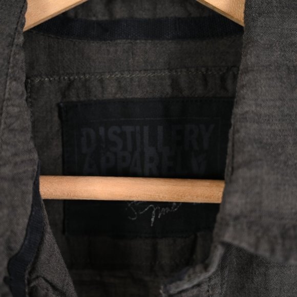 Men's Cotton Long Sleeve Button Down Shirt in Dark Moss Green - Picture 3 of 5